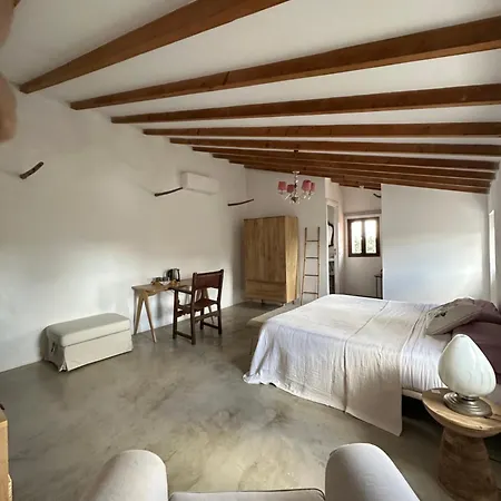 Casa Mona Turismo De Interior Country house Llubi